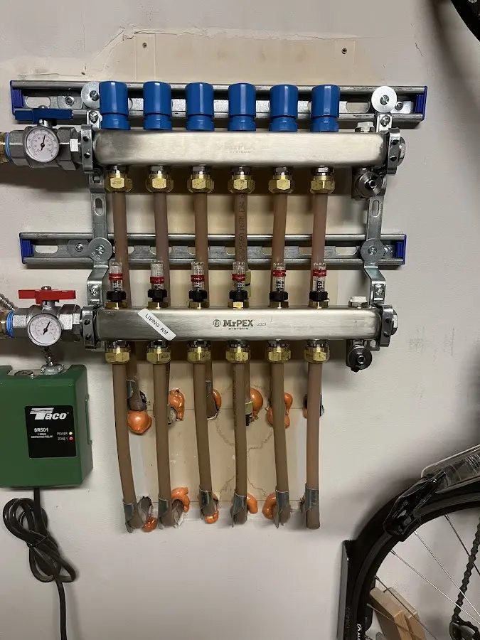 Plumber performing Leak Detection at a residential property in Penitas